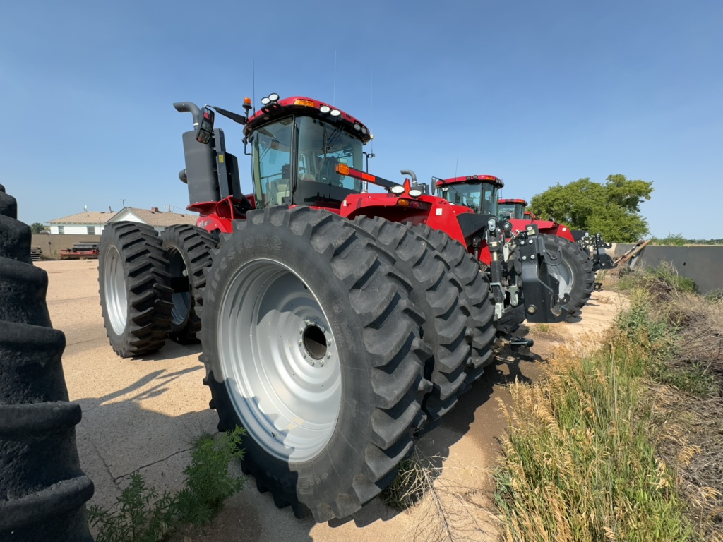 2023 Case IH Steiger 370 AFS Tractor