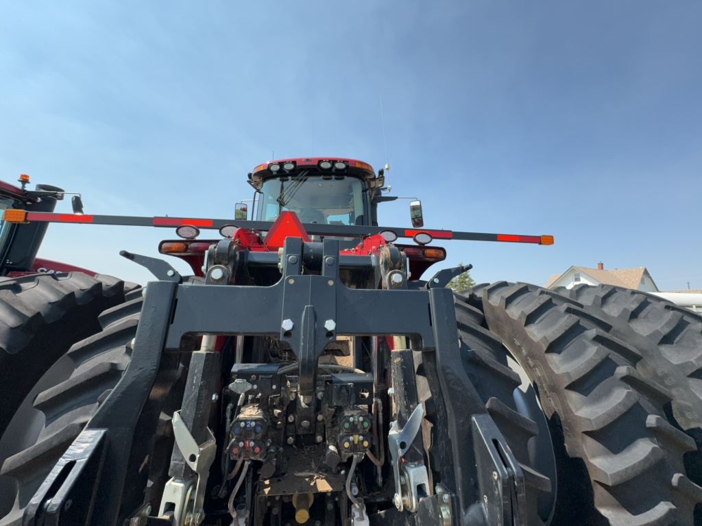 2023 Case IH Steiger 370 AFS Tractor