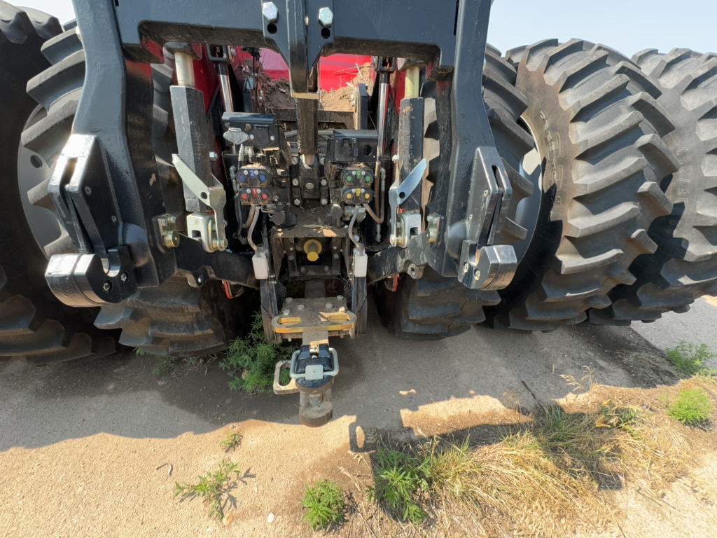 2023 Case IH Steiger 370 AFS Tractor