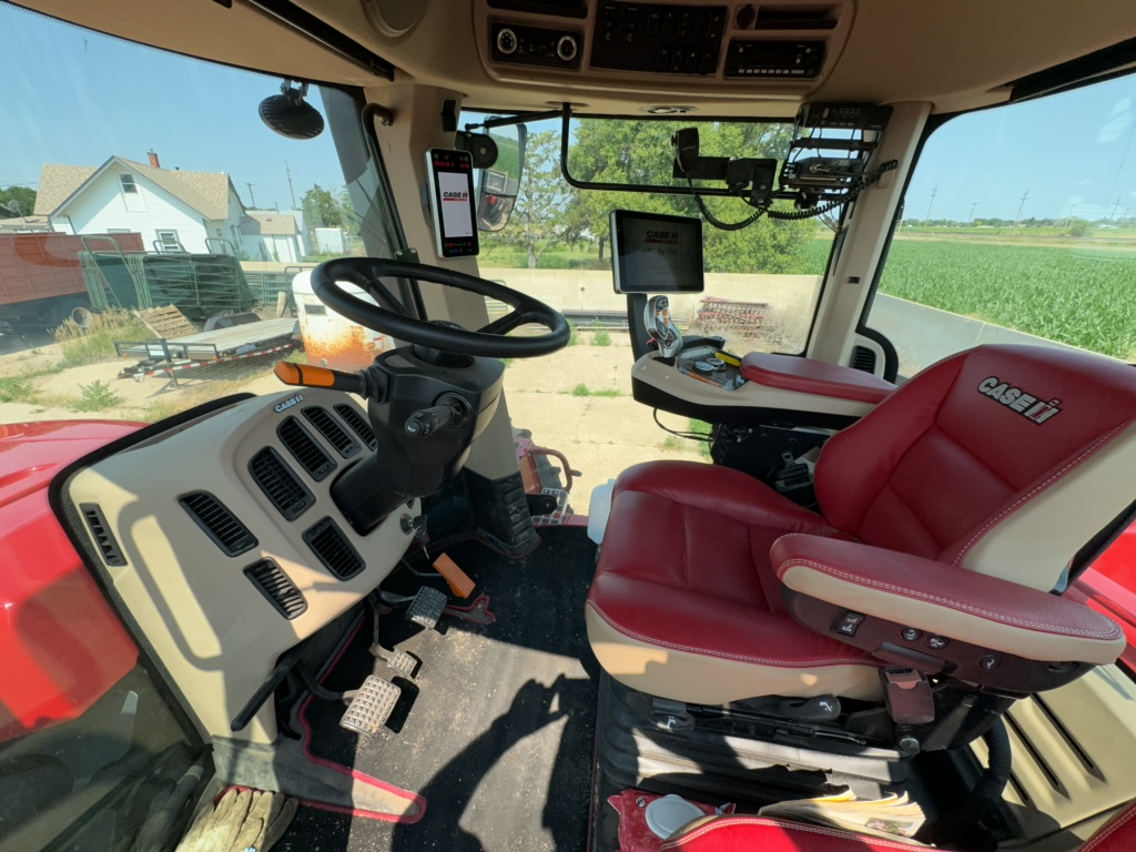 2023 Case IH Steiger 370 AFS Tractor