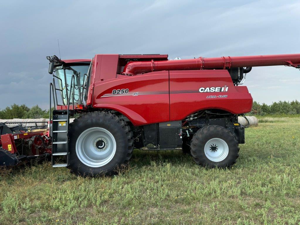 2024 Case IH 8250 Combine