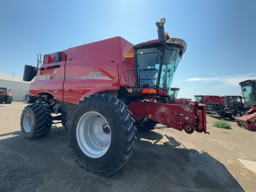 2024 Case IH 7250 Combine