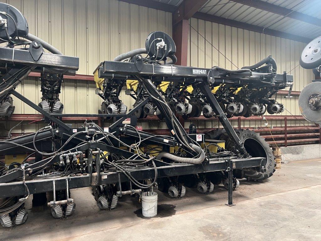 2017 Misc 24R30 Planter