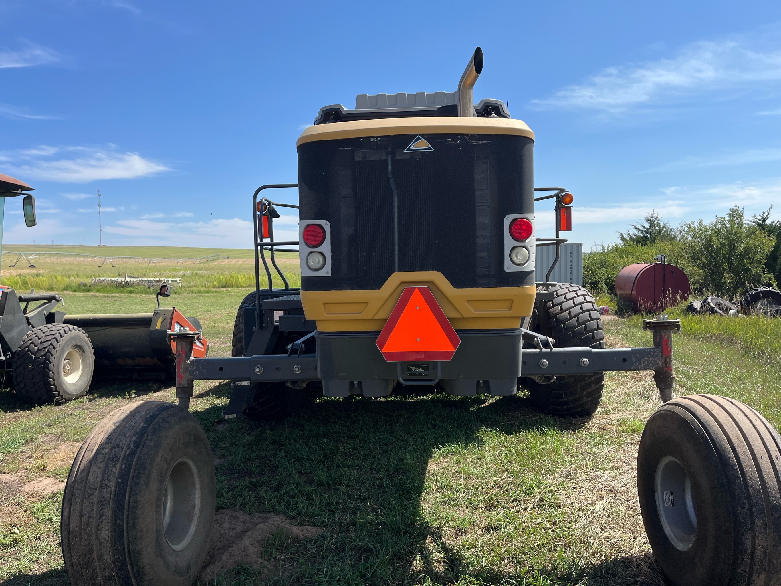 2017 Challenger WR9860 Windrower