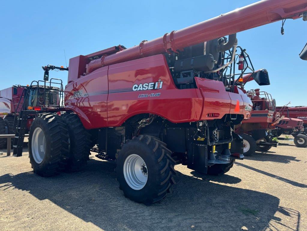 2024 Case IH 8250 Combine