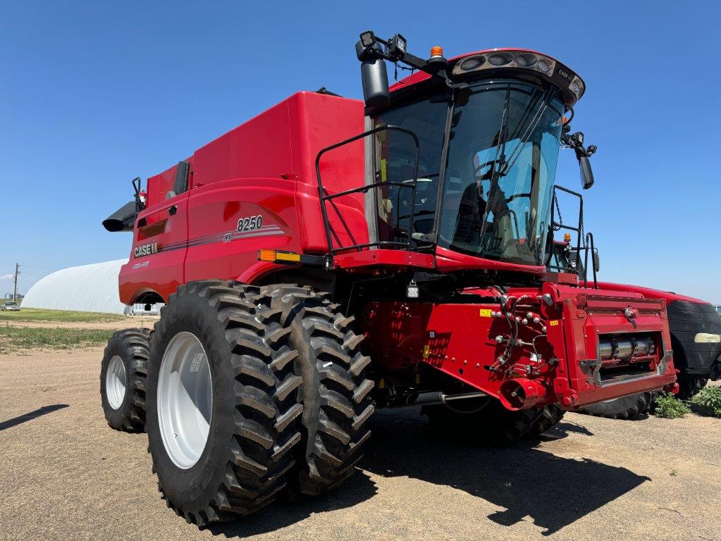 2024 Case IH 8250 Combine