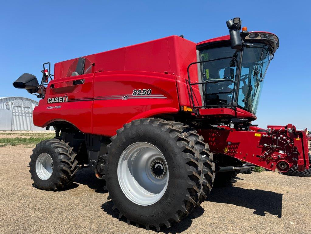 2024 Case IH 8250 Combine