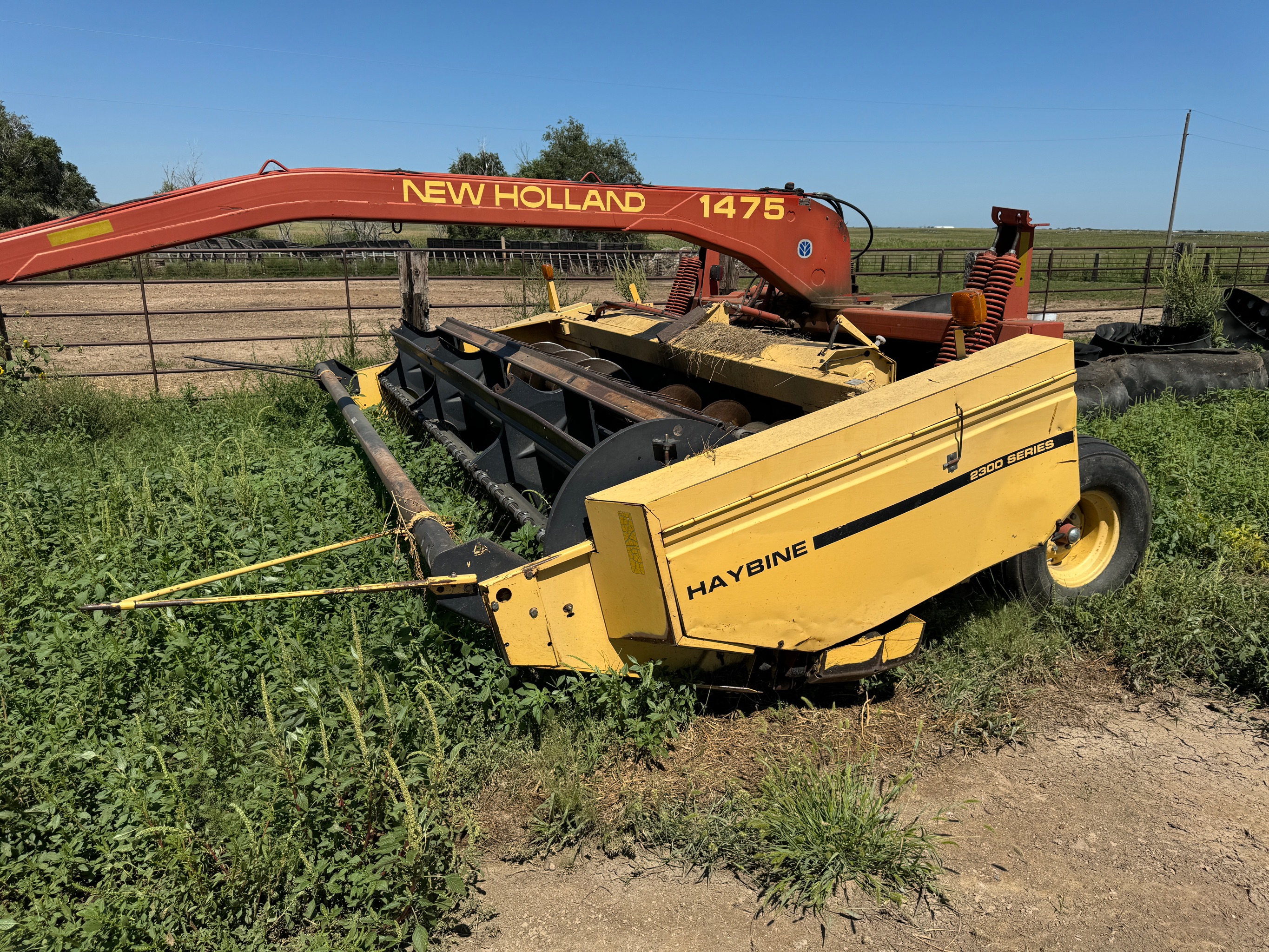 1998 New Holland 1475 Mower Conditioner