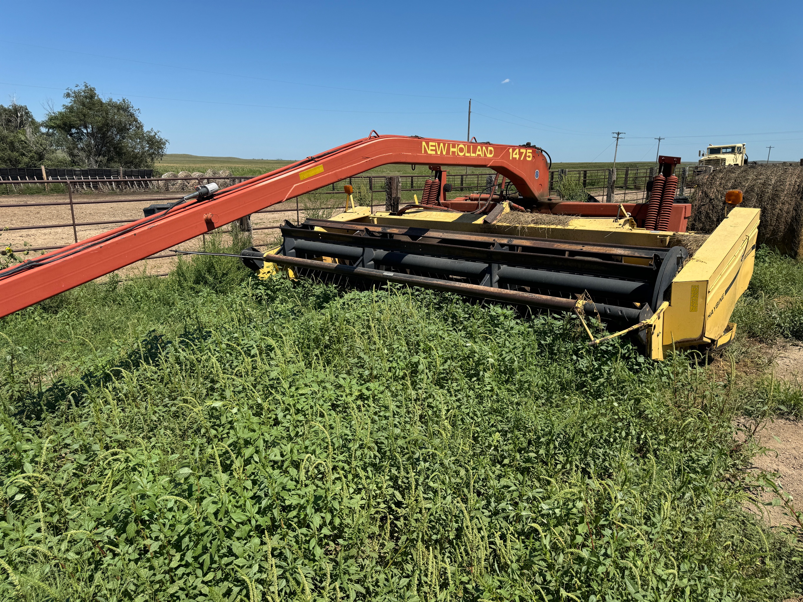 1998 New Holland 1475 Mower Conditioner