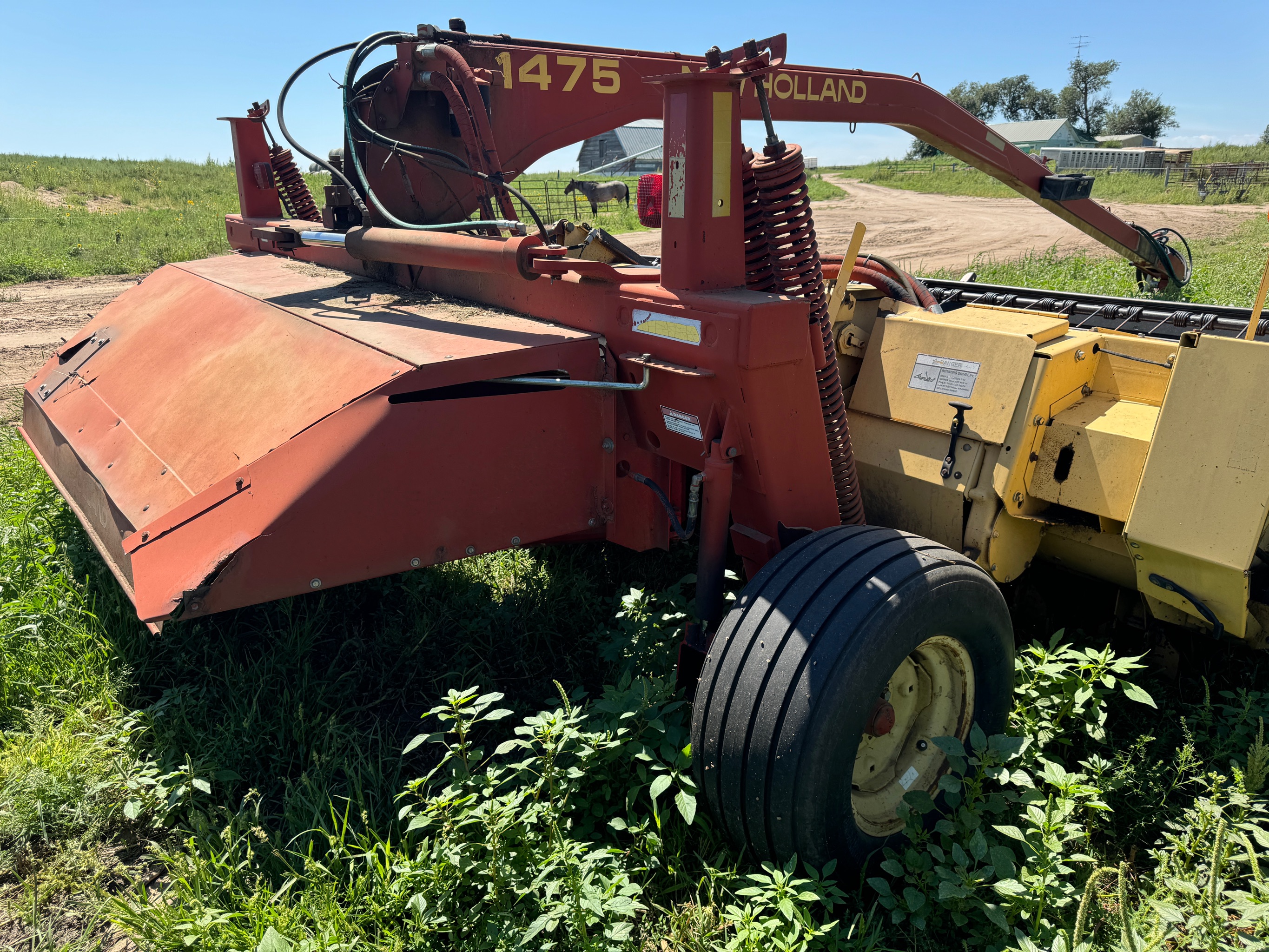 1998 New Holland 1475 Mower Conditioner