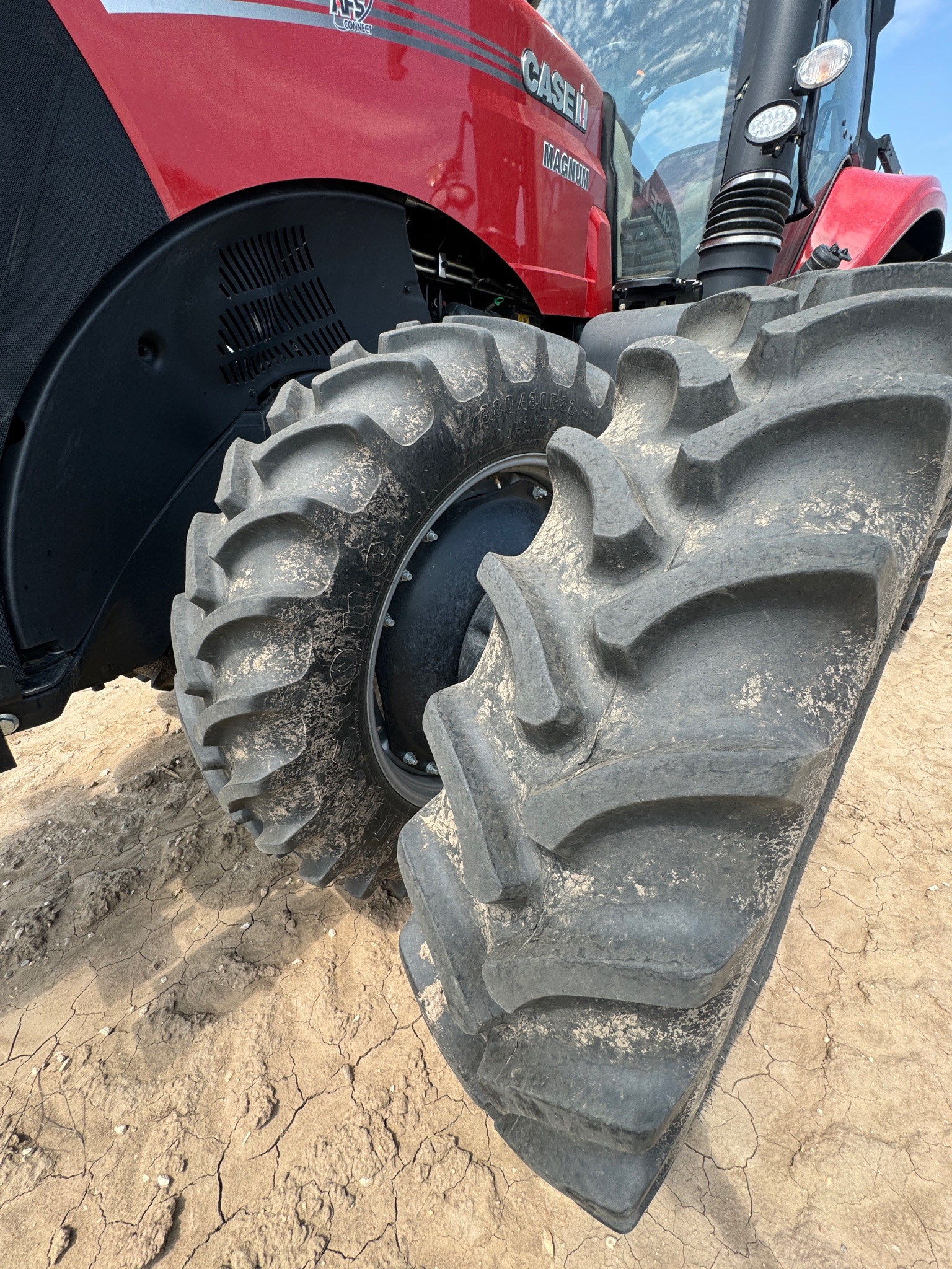 2023 Case IH Magnum 310 AFS Tractor