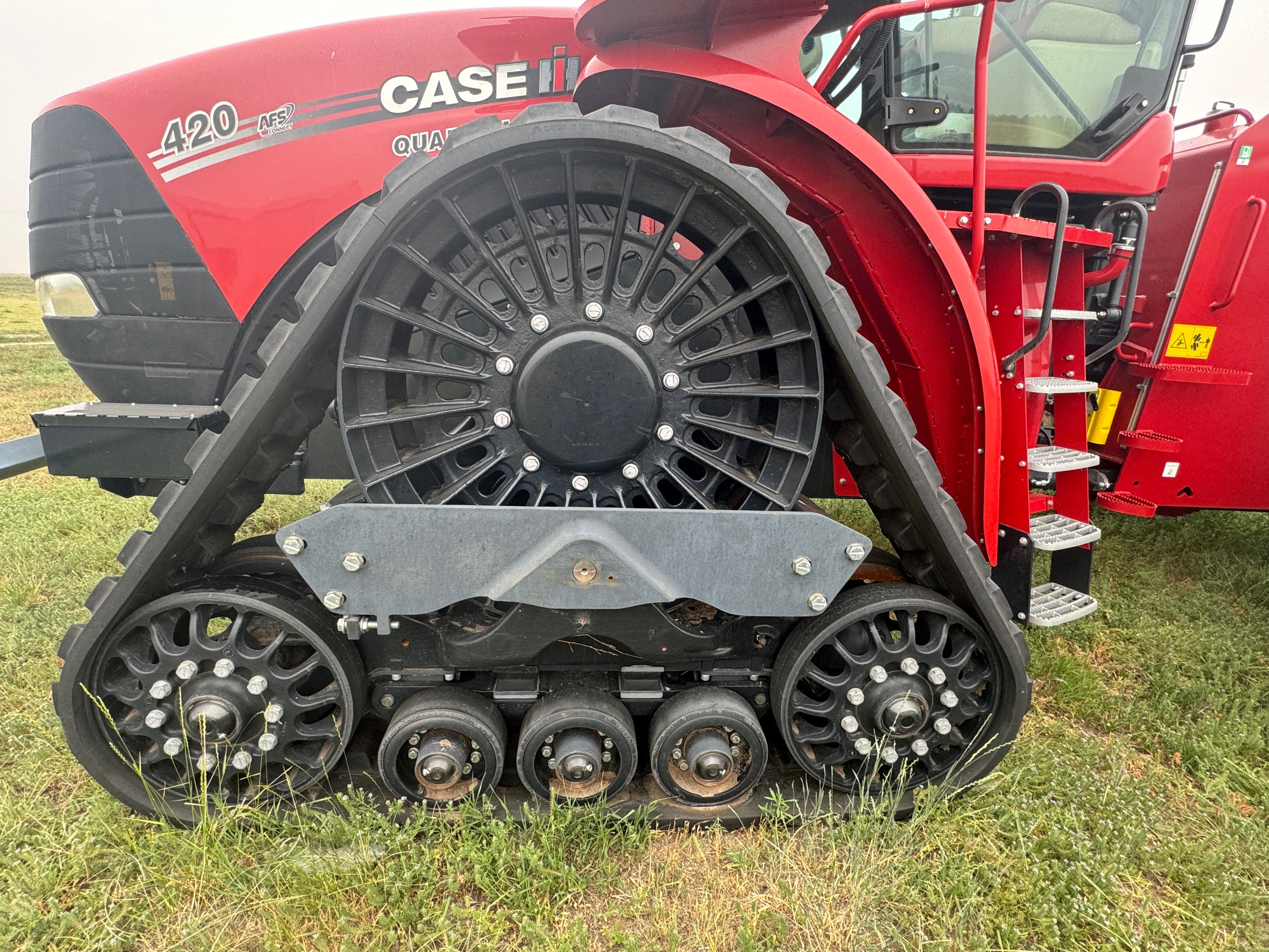 2023 Case IH Steiger 420 AFS Row Tractor