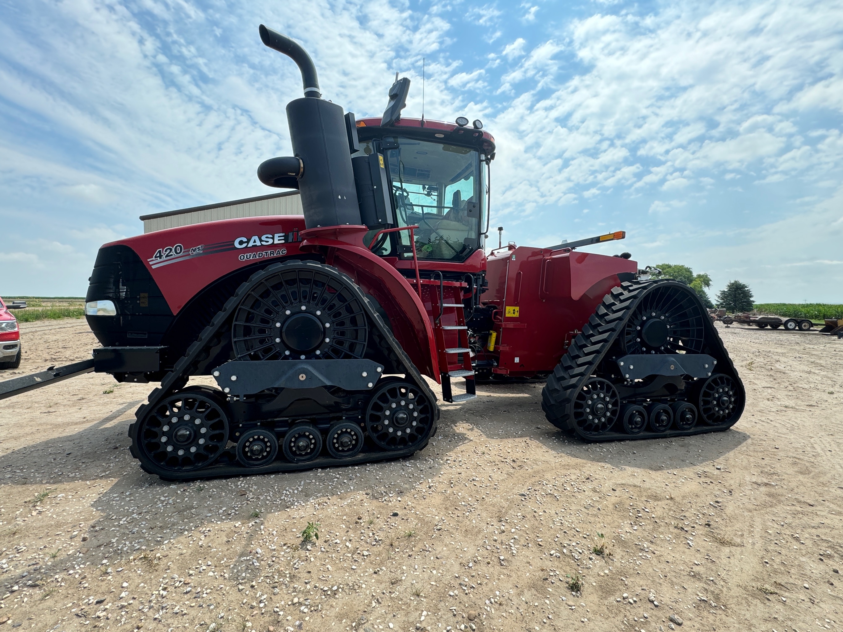 2023 Case IH Steiger 420 AFS Row Tractor