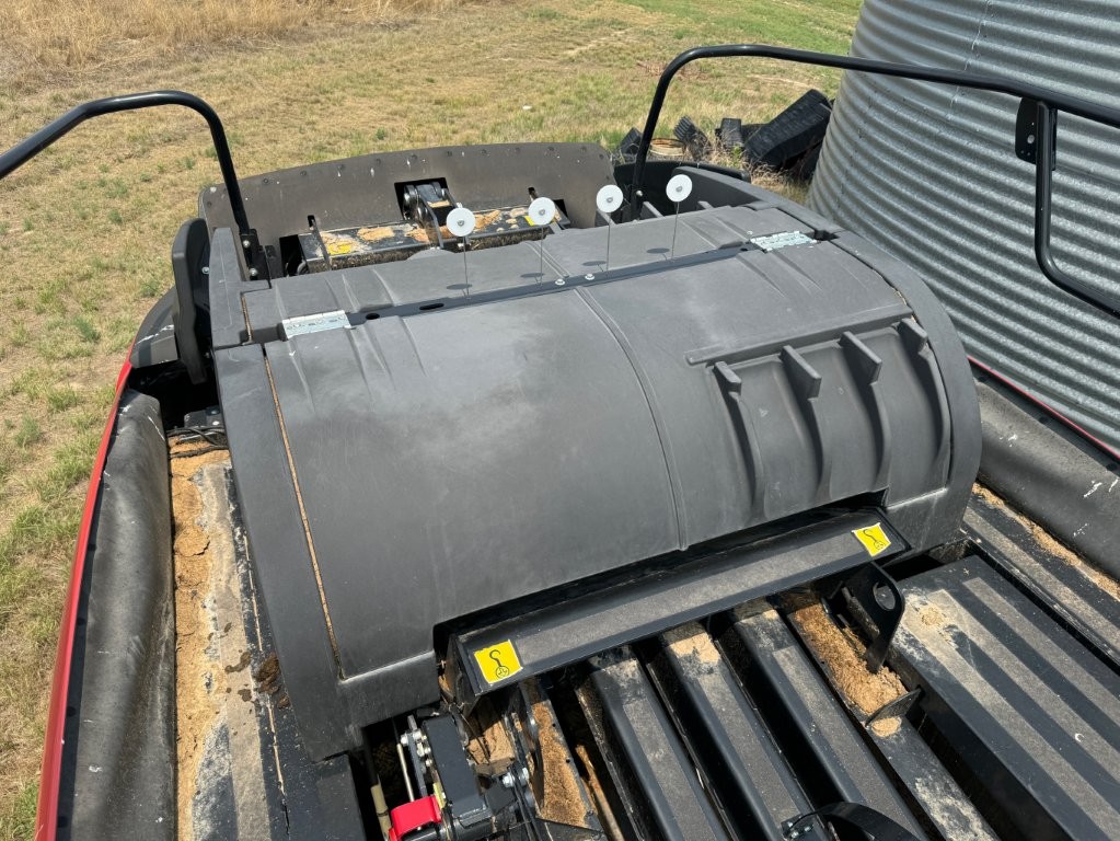 2020 Case IH LB334 XL Baler/Big Square