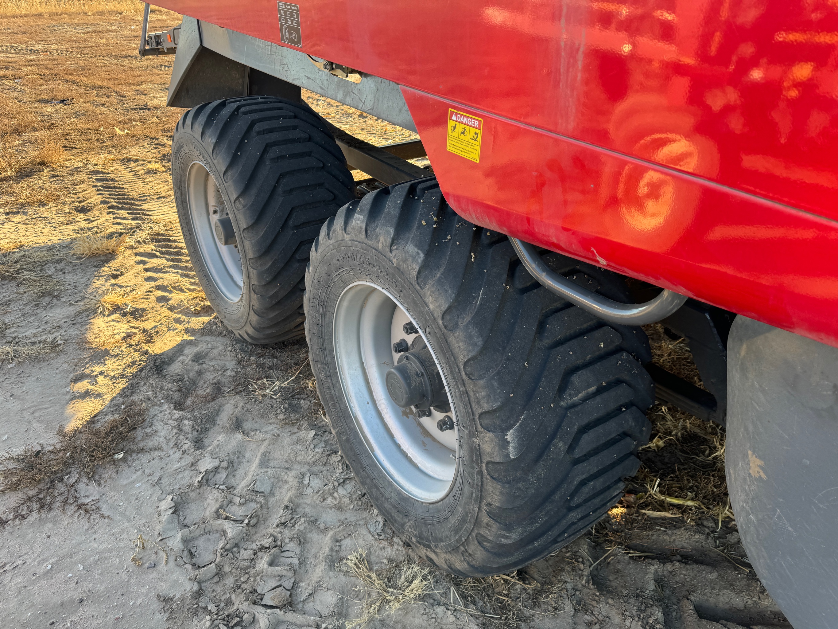 2022 Massey Ferguson 2270 XD Baler/Big Square