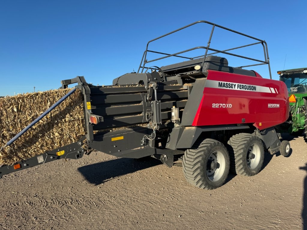 2022 Massey Ferguson 2270 XD Baler/Big Square