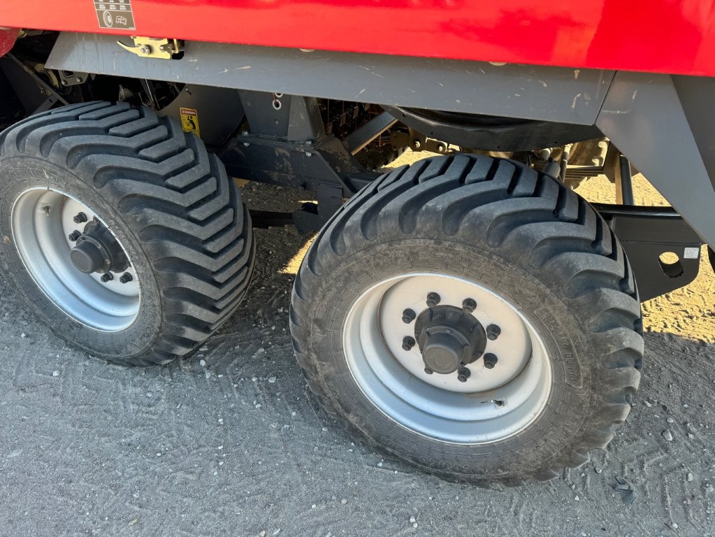 2022 Massey Ferguson 2270 XD Baler/Big Square