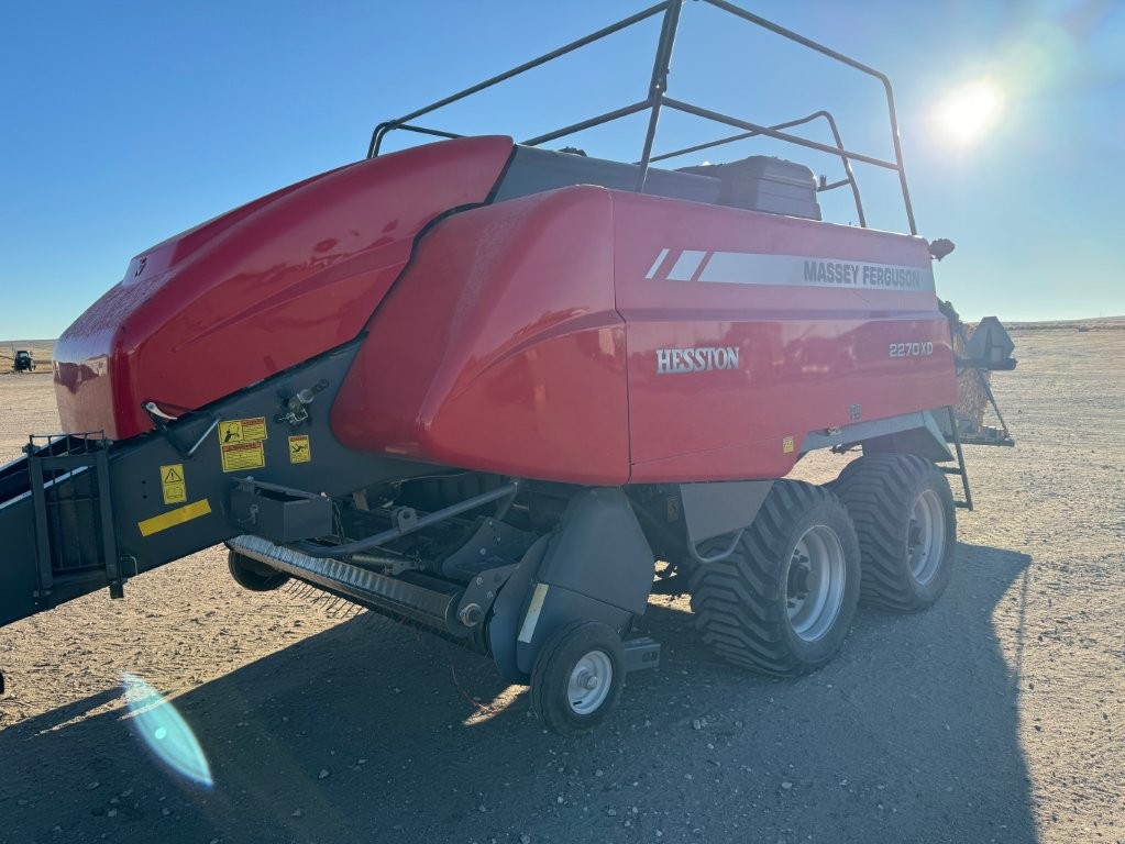 2022 Massey Ferguson 2270 XD Baler/Big Square