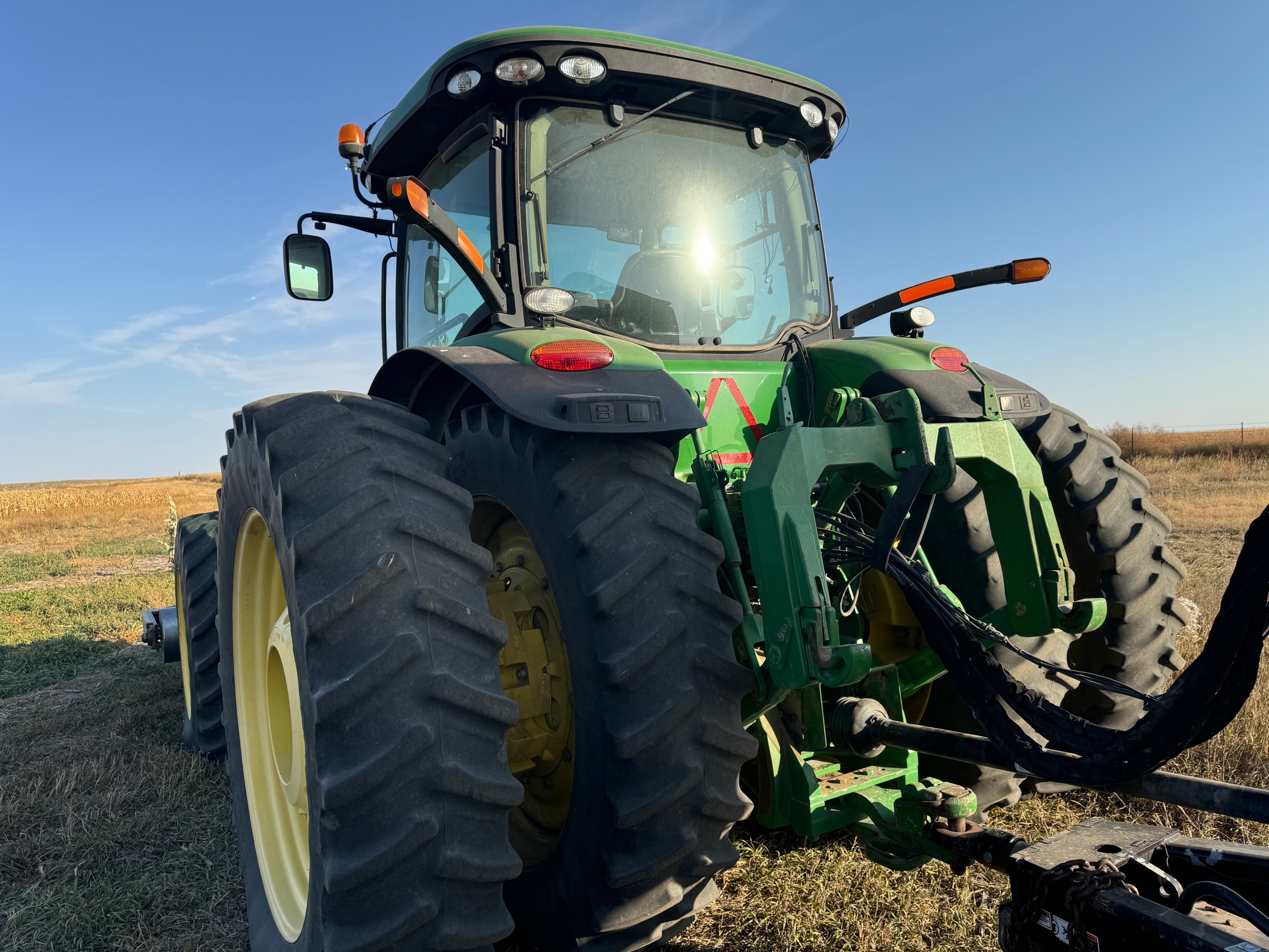 2011 John Deere 8360R Tractor