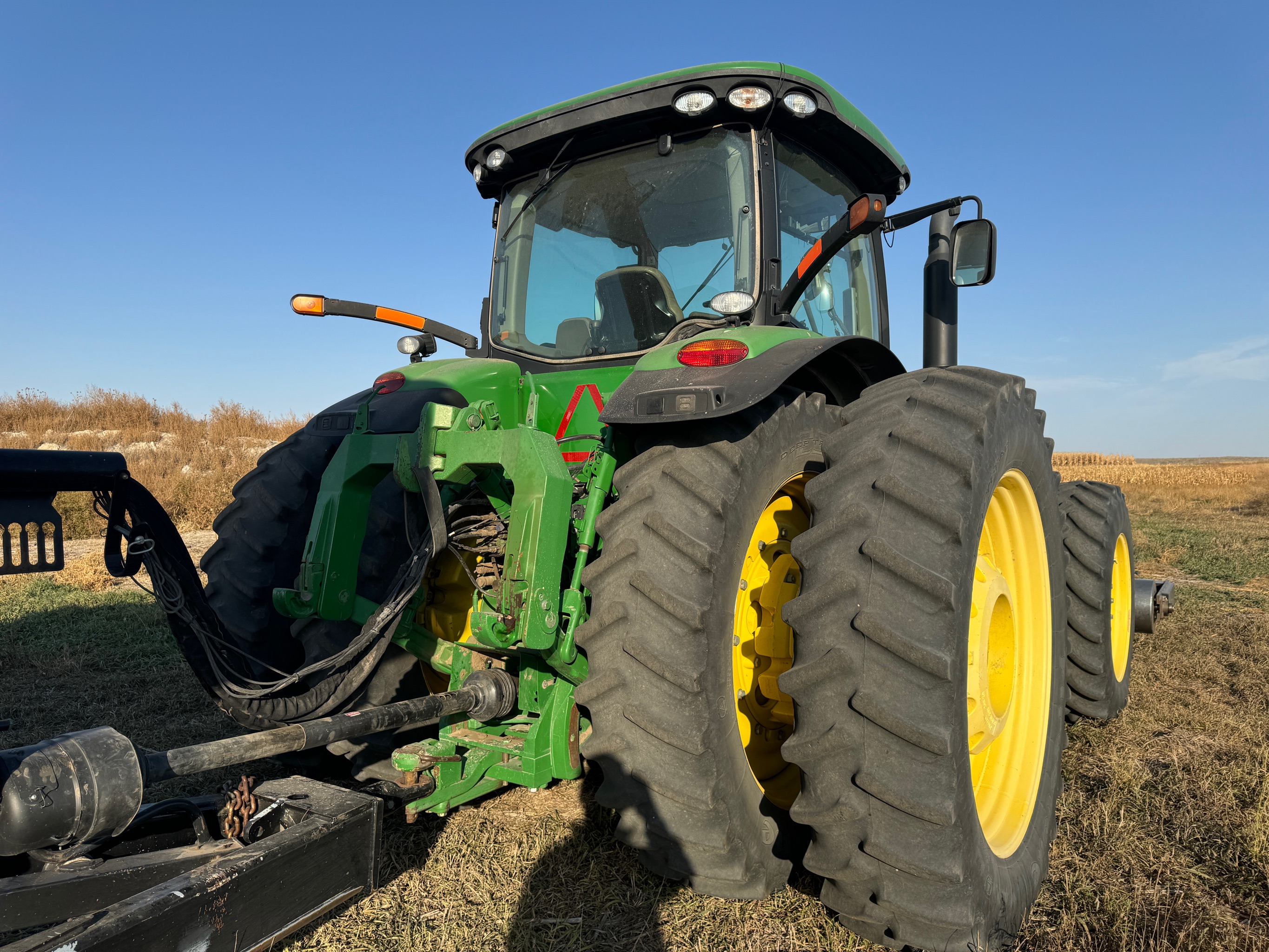 2011 John Deere 8360R Tractor