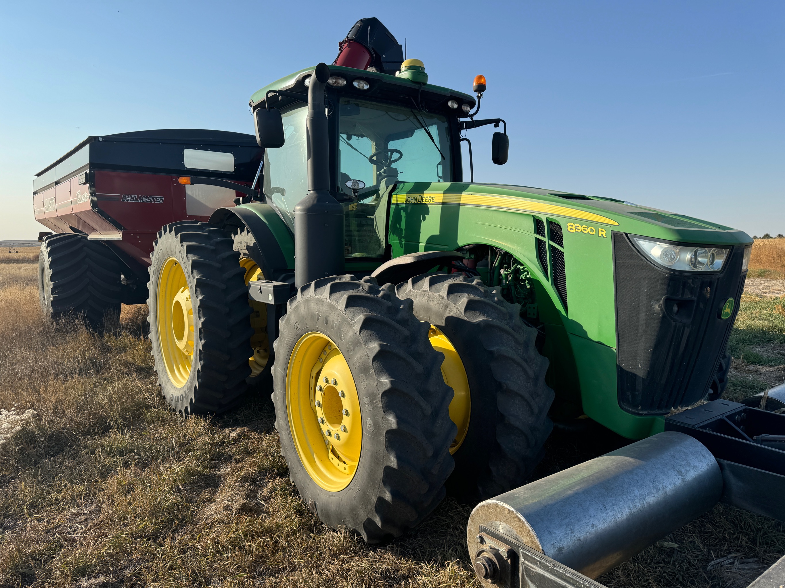 2011 John Deere 8360R Tractor