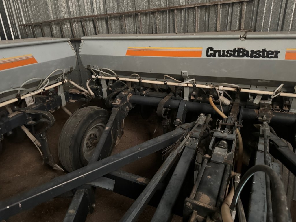 Crust Buster 3200 TS 33x12 Drill/Hoe