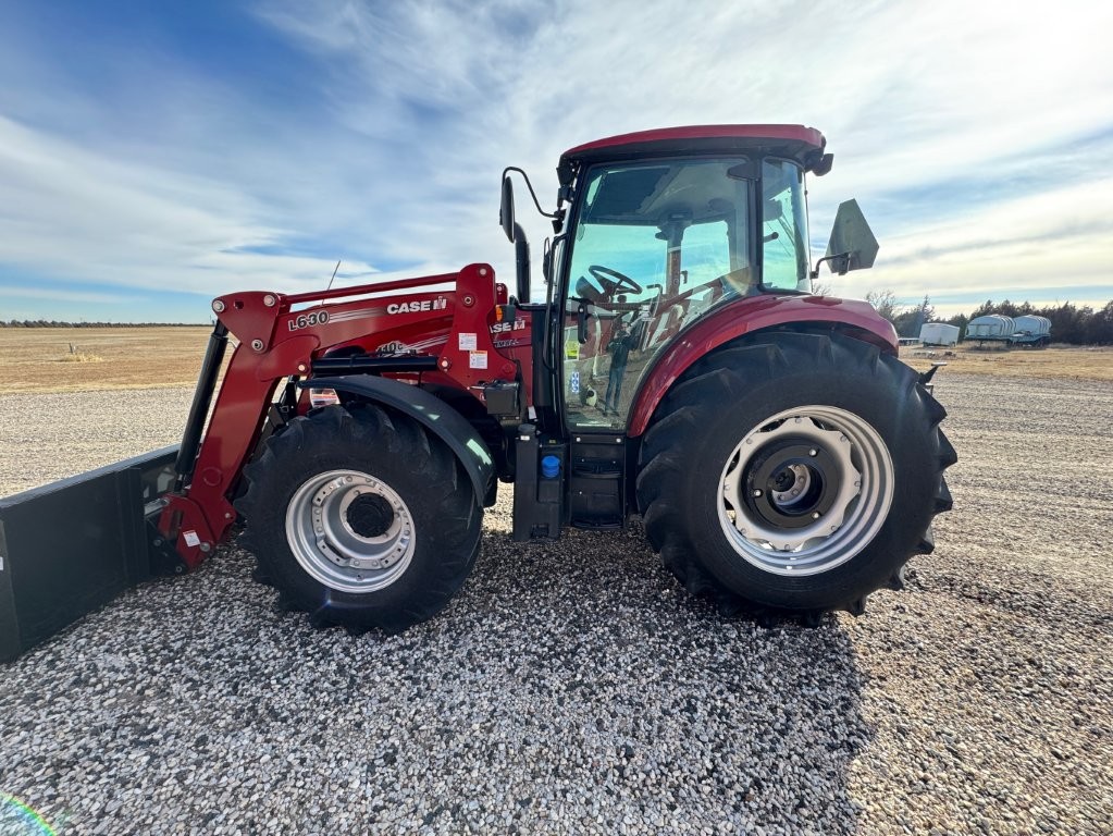 2022 Case IH FARM110C Tractor