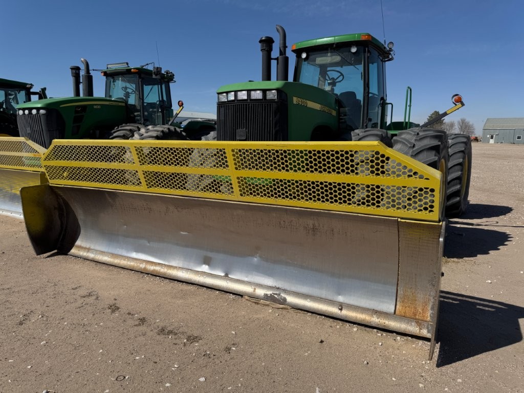 1999 John Deere 9400 Tractor