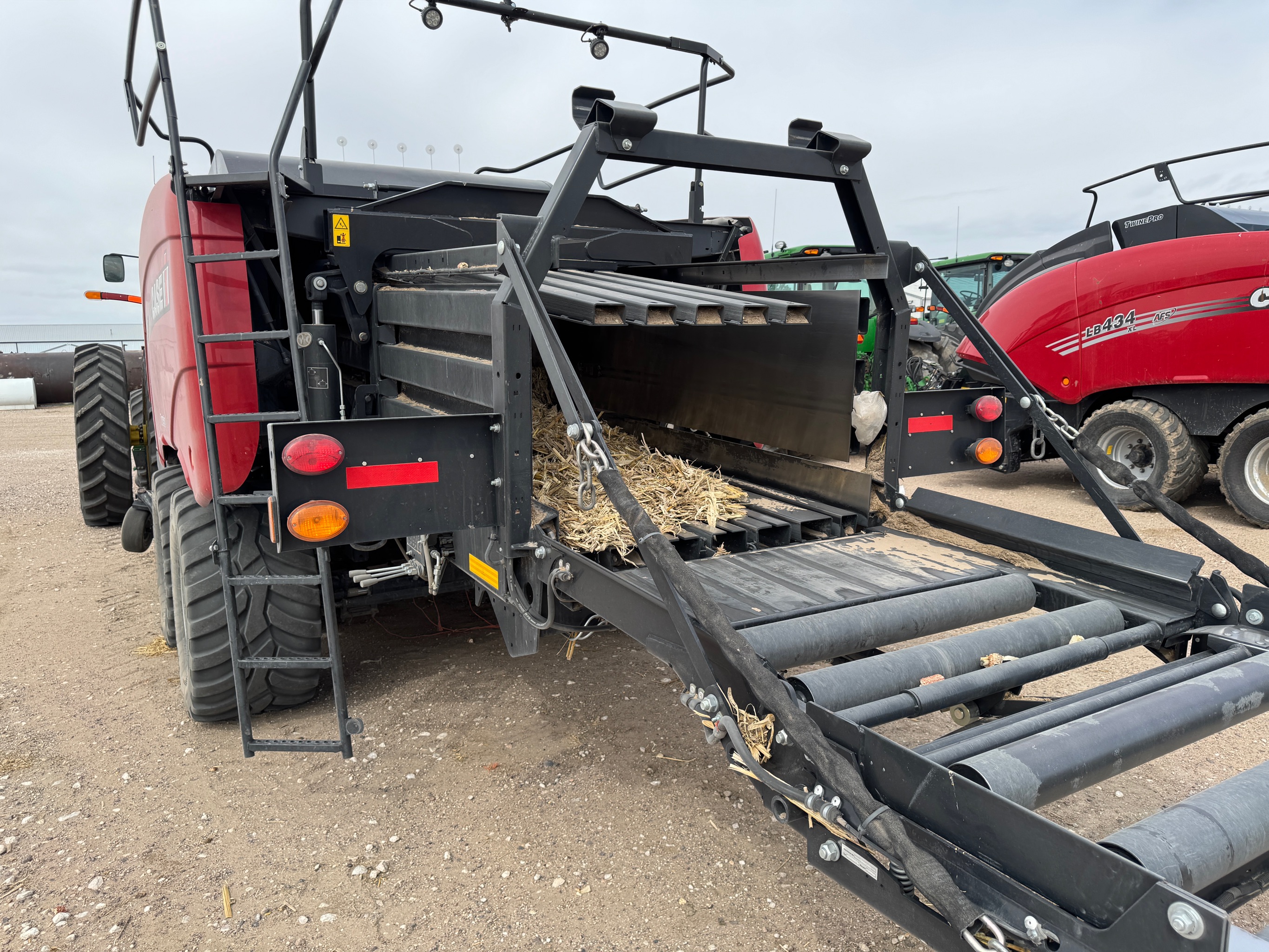 2023 Case IH LB434XL Baler/Big Square