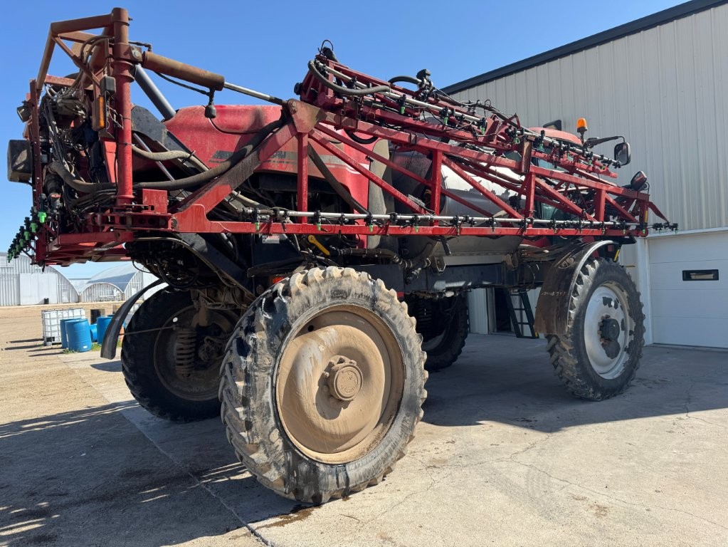 2015 Case IH PATRIOT 4440 Sprayer/High Clearance