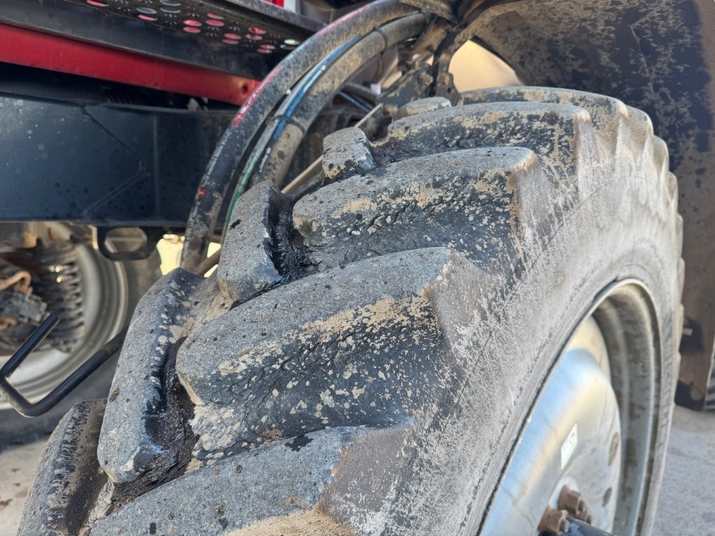 2015 Case IH PATRIOT 4440 Sprayer/High Clearance