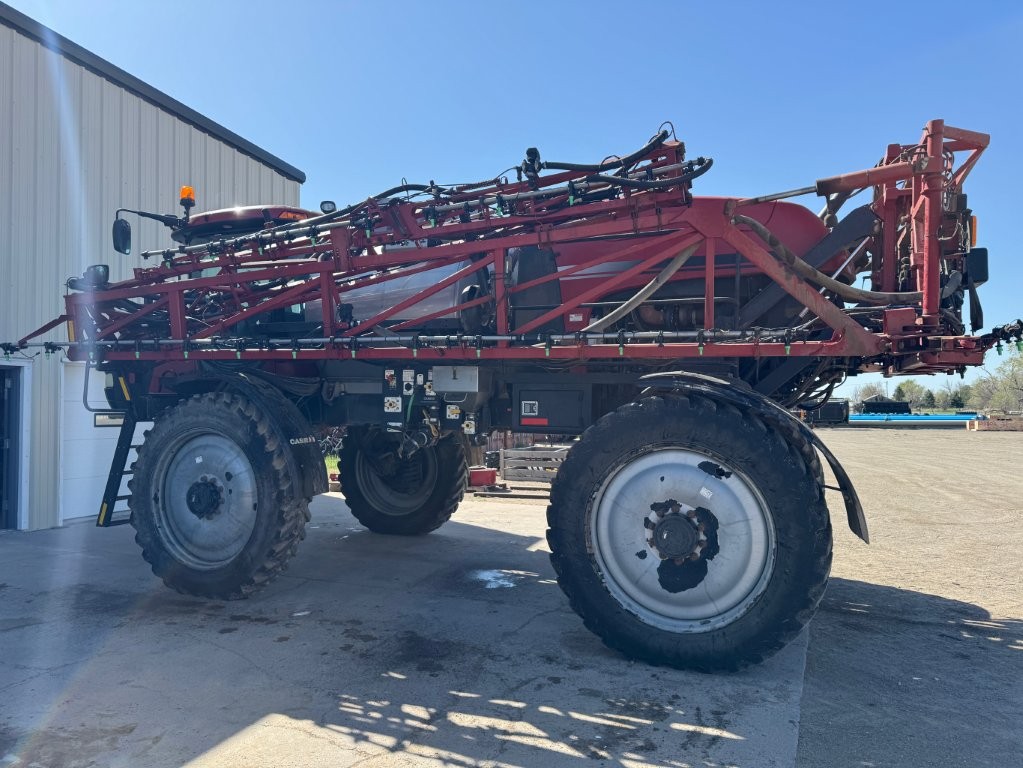 2015 Case IH PATRIOT 4440 Sprayer/High Clearance