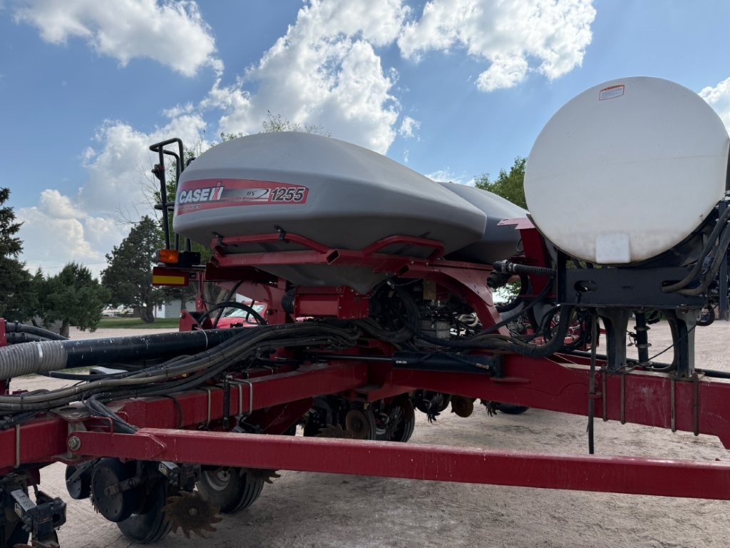 2014 Case IH 1255 Planter