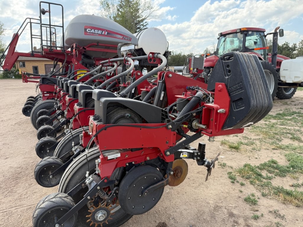 2014 Case IH 1255 Planter