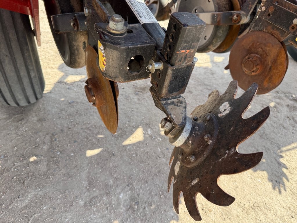 2014 Case IH 1255 Planter