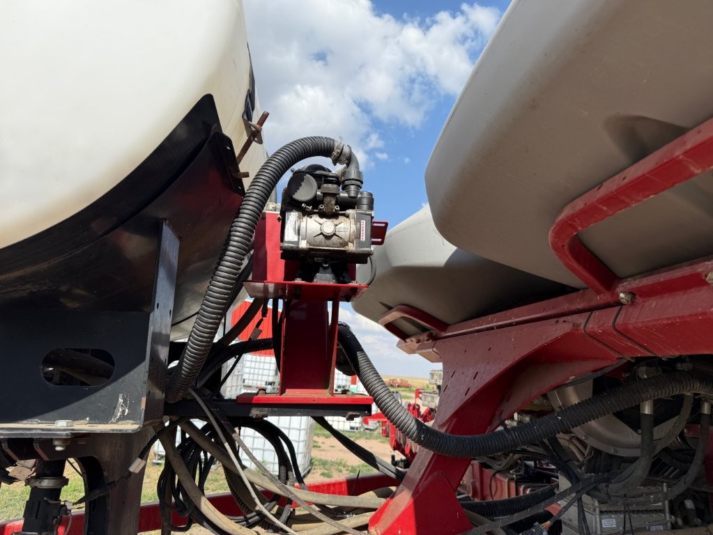 2014 Case IH 1255 Planter