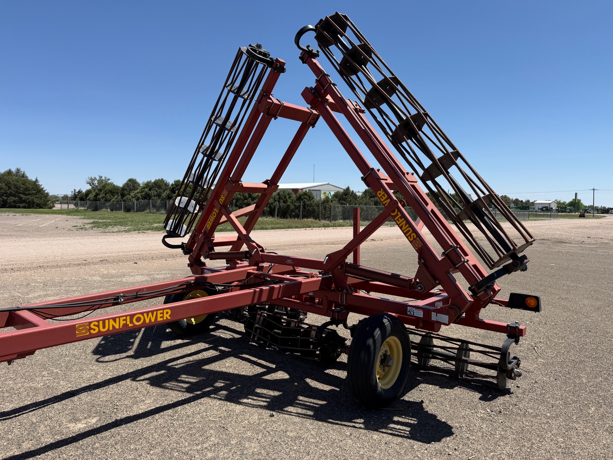 2001 Sunflower 7231 Vertical Tillage