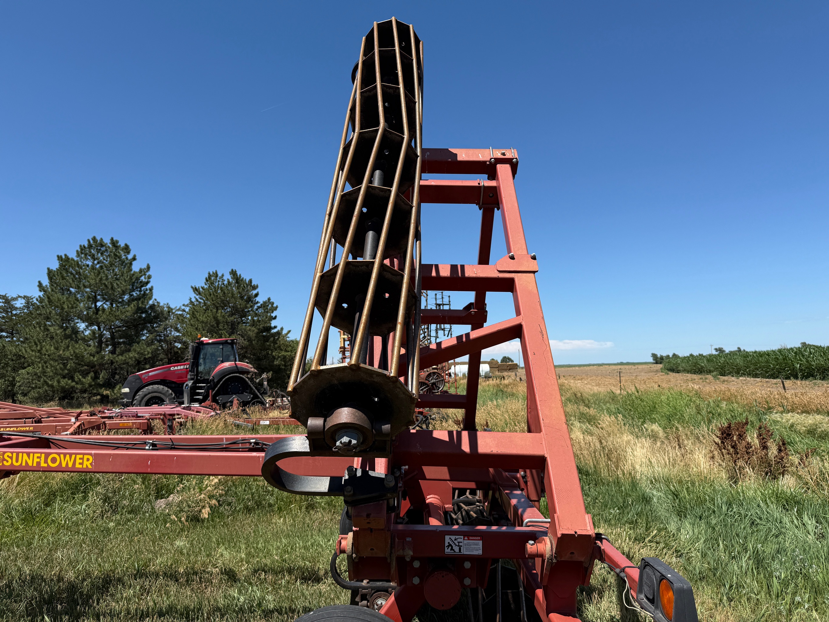 2001 Sunflower 7231 Vertical Tillage