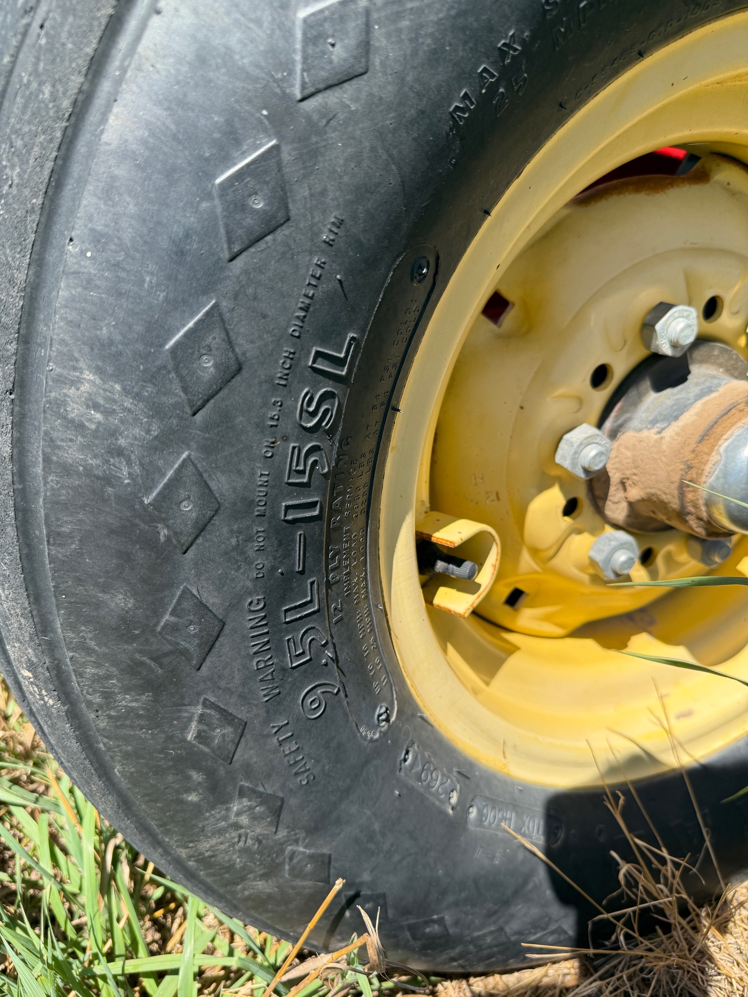 2001 Sunflower 7231 Vertical Tillage
