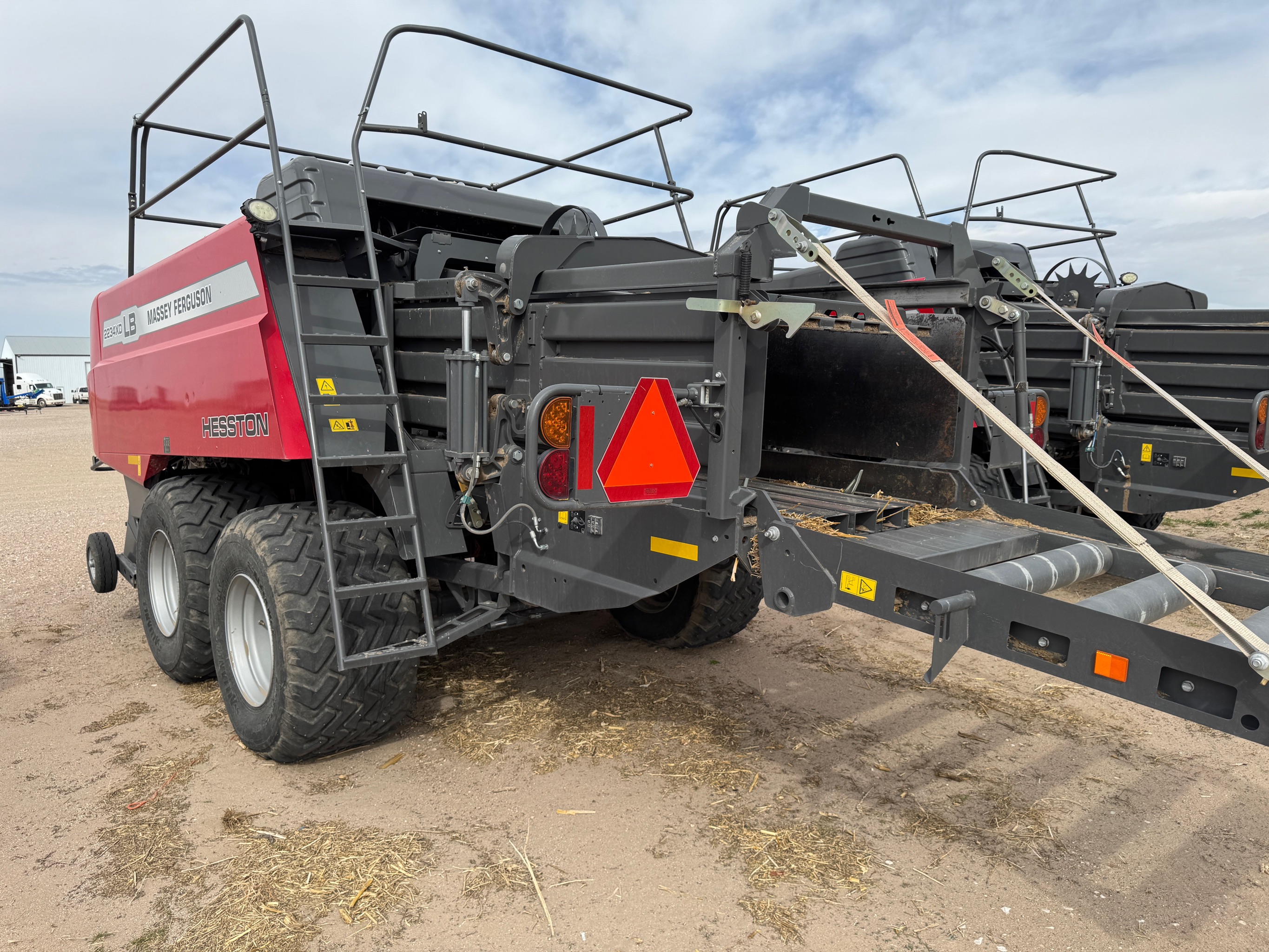 2023 Massey Ferguson LB2234XD Baler/Big Square
