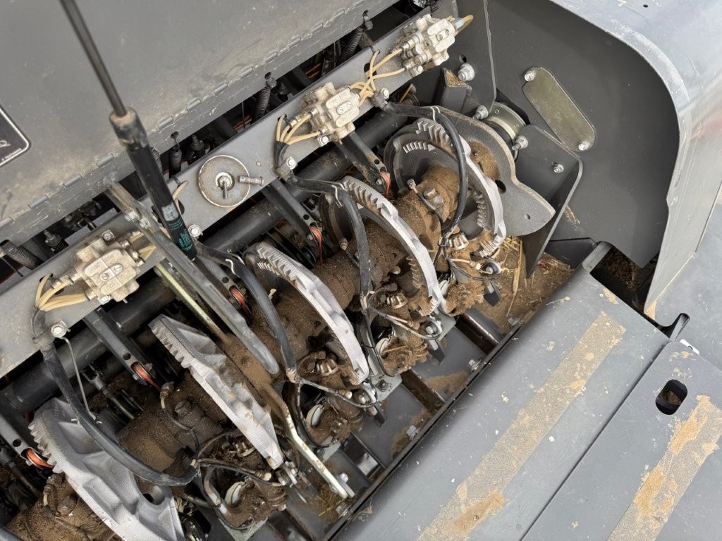 2023 Massey Ferguson LB2234XD Baler/Big Square