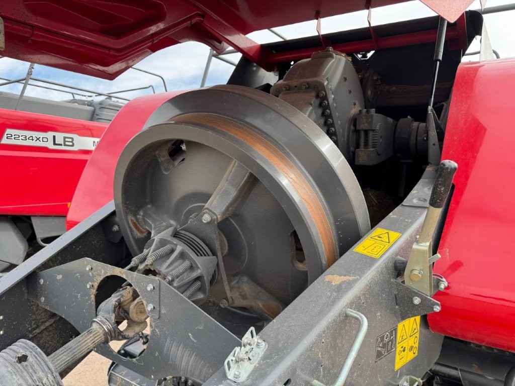 2023 Massey Ferguson LB2234XD Baler/Big Square