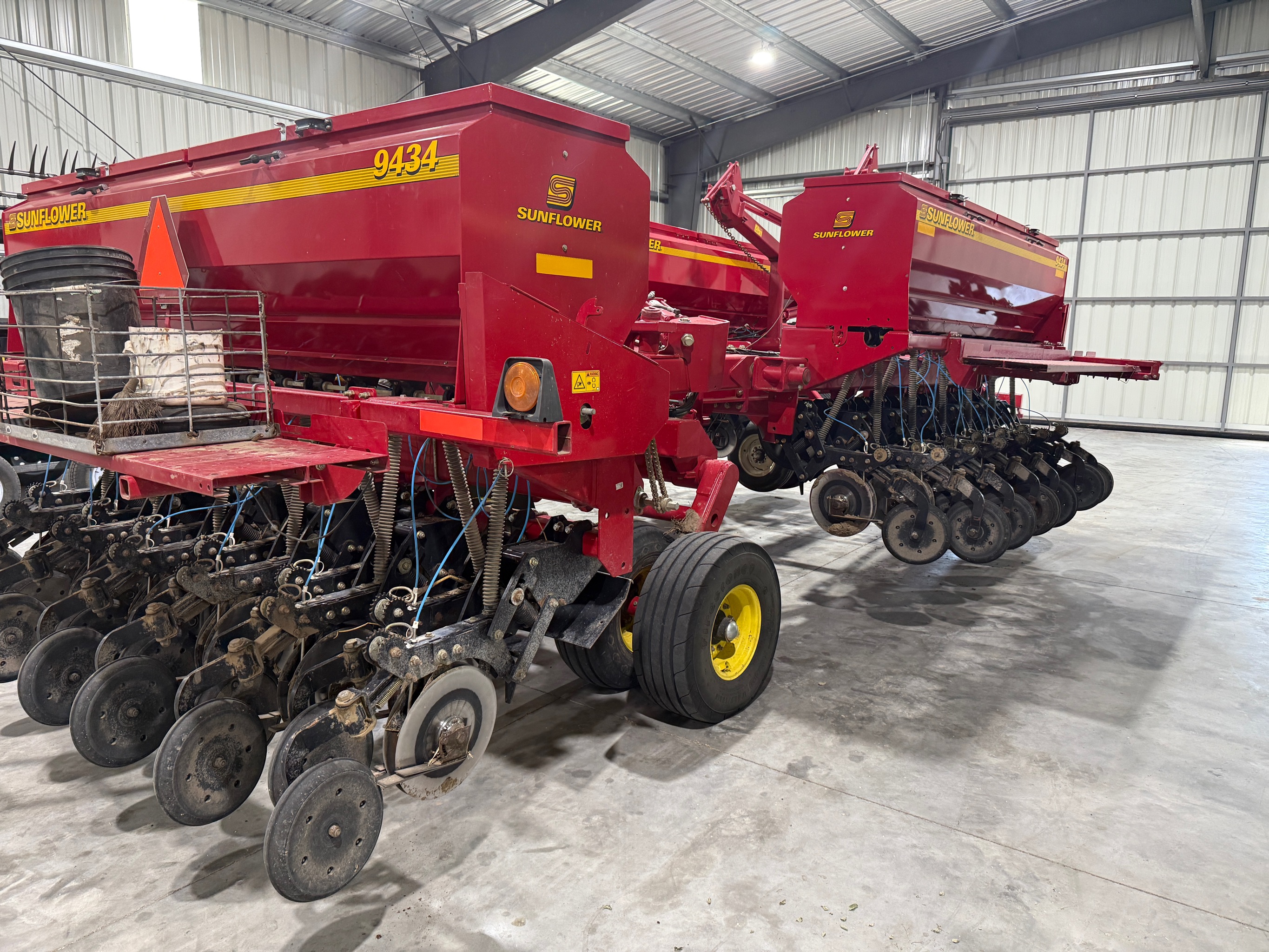 2009 Sunflower 9434-30 Drill/Box