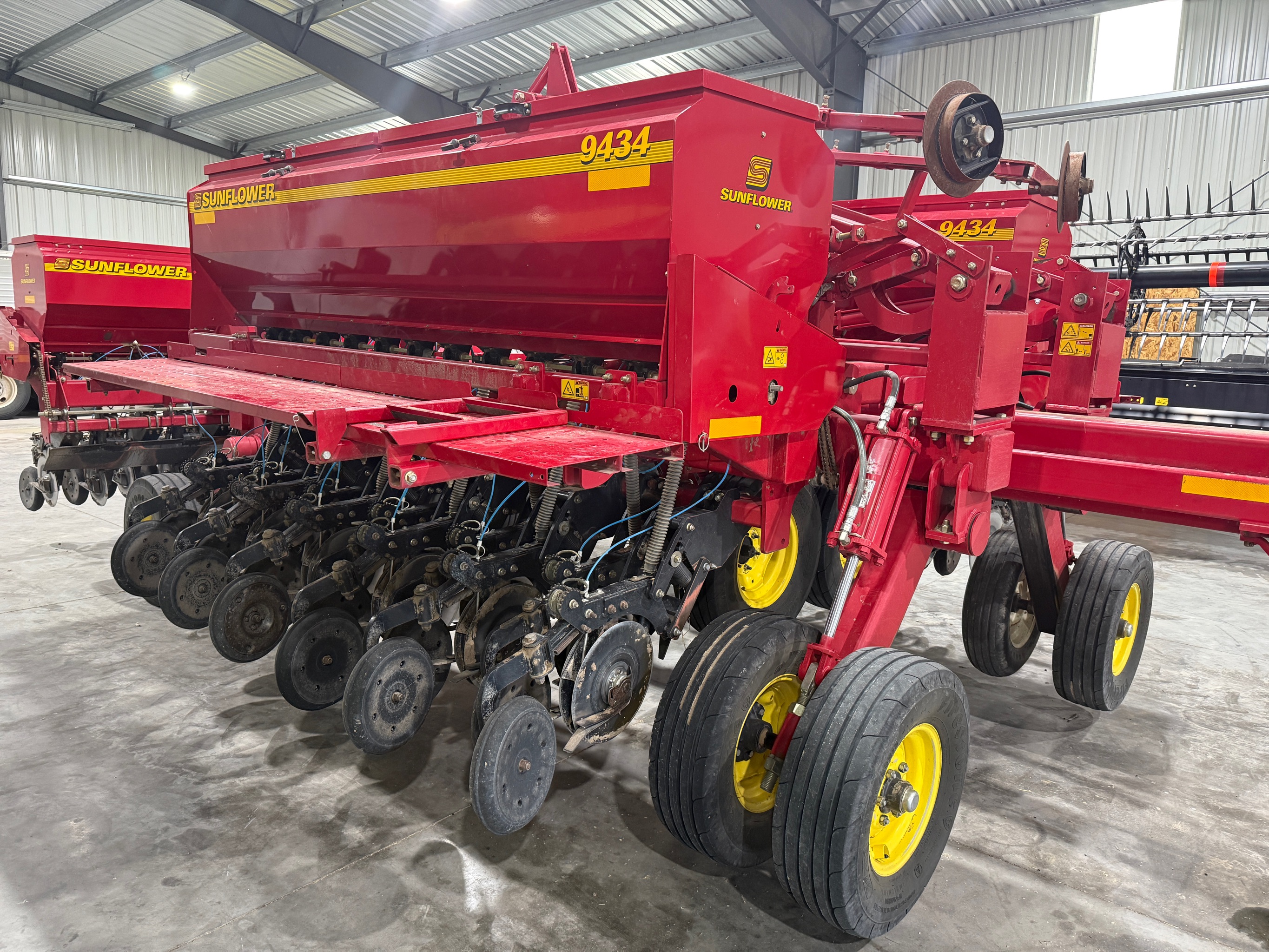 2009 Sunflower 9434-30 Drill/Box