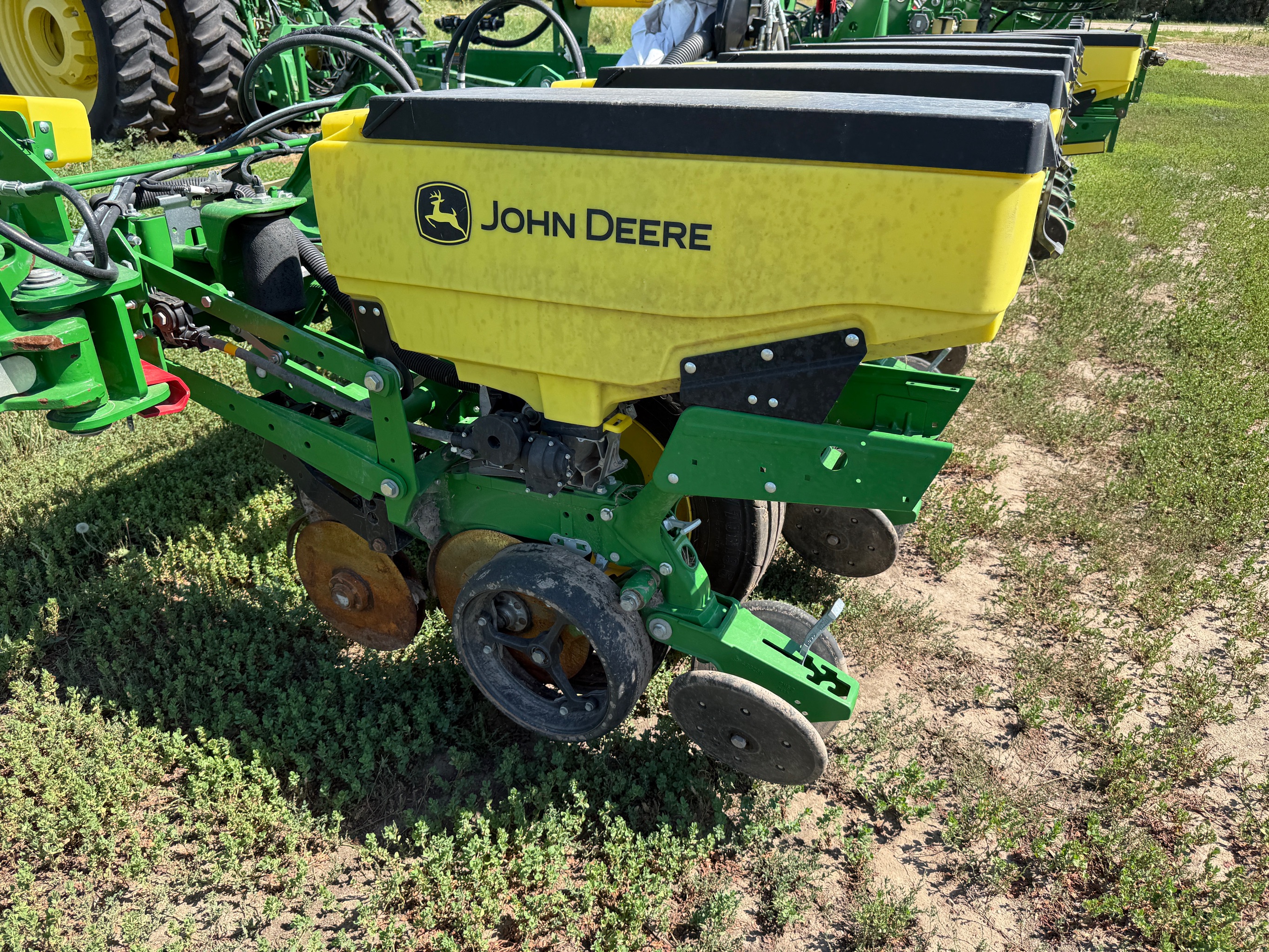 2021 John Deere 1775NT Planter