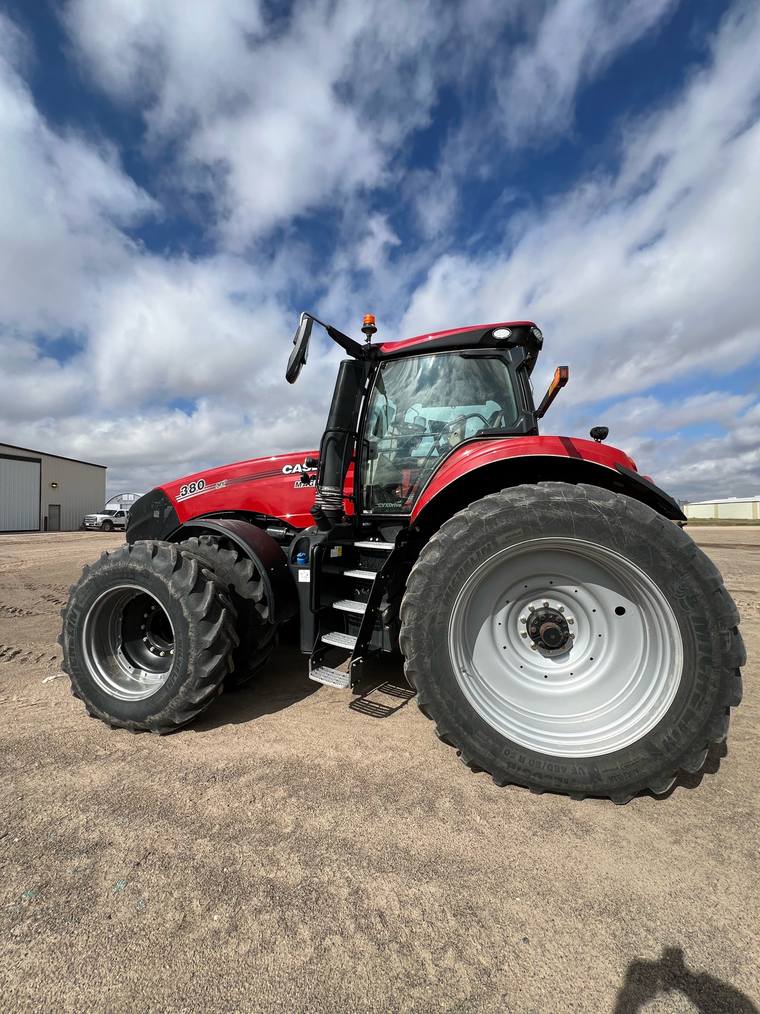 2021 Case IH MAGNUM380 Tractor