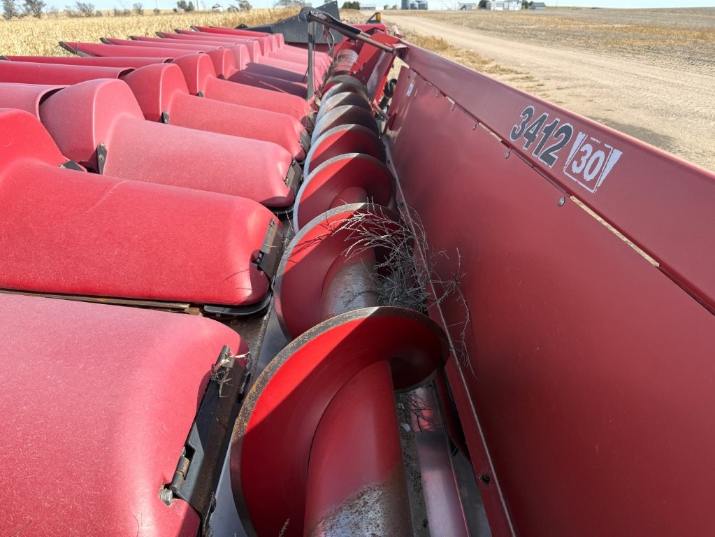 2011 Case IH 3412 Header Corn Head