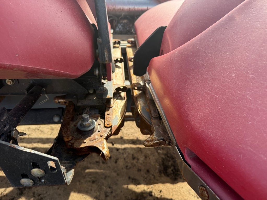 2011 Case IH 3412 Header Corn Head