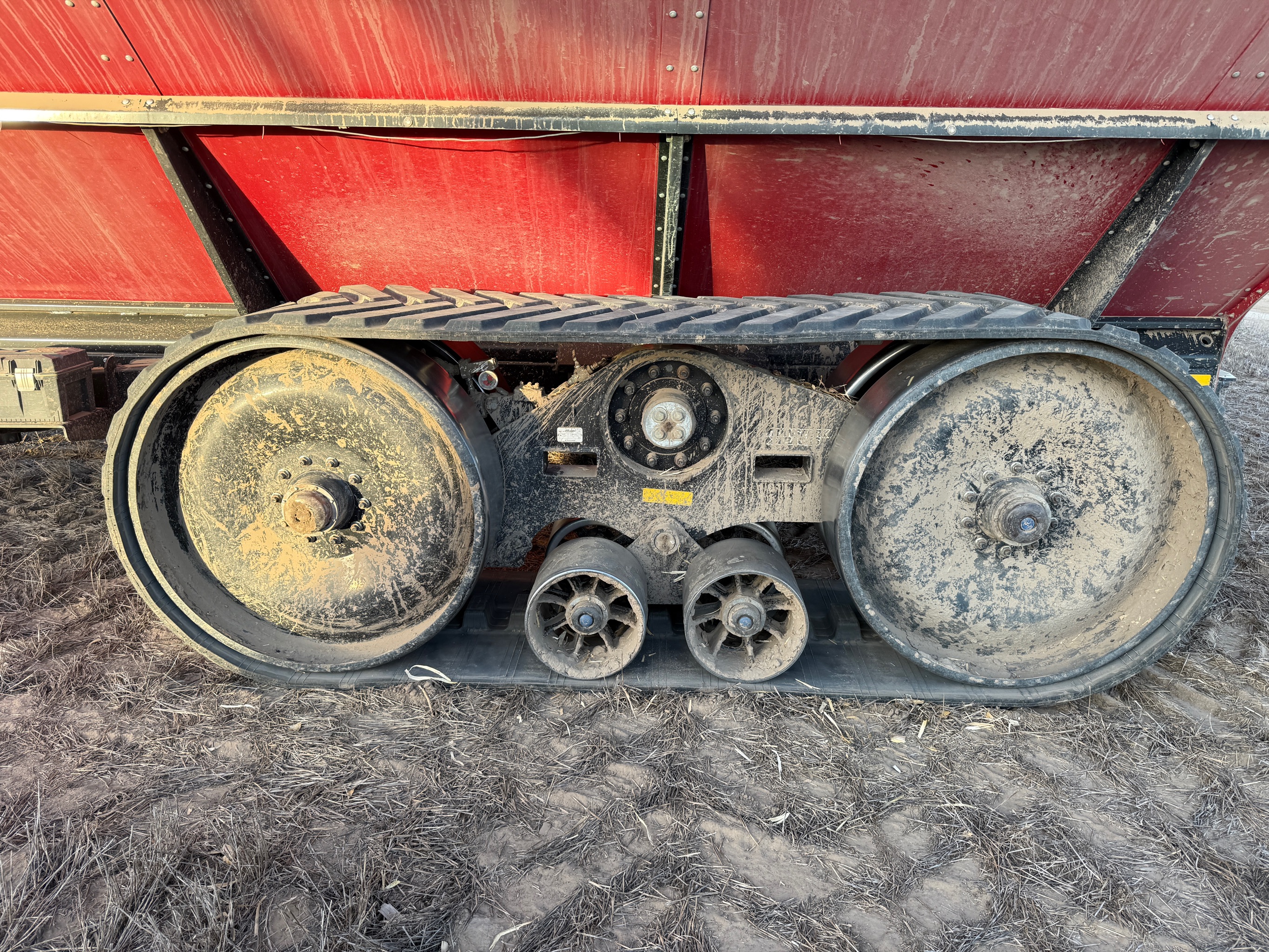 2019 Misc 1300 Grain Cart