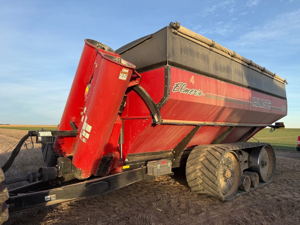 2019 Misc 1300 Grain Cart